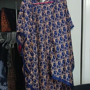 Womens Blue/pink Shaw